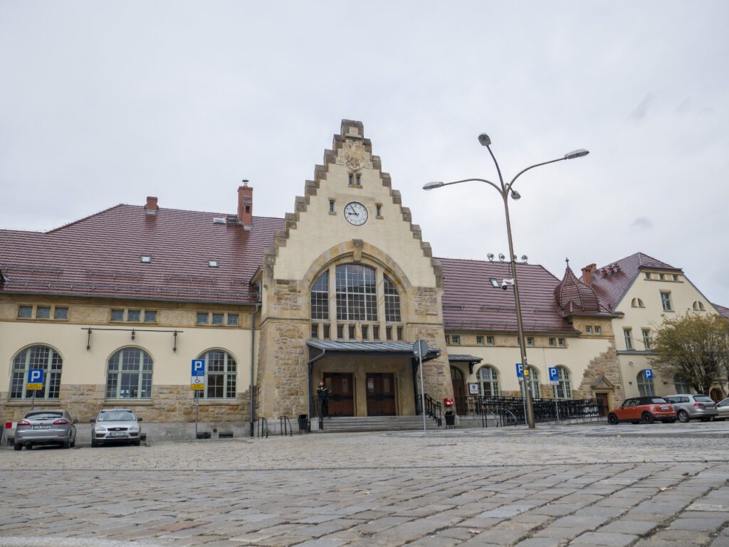 nádraží Świdnica Miasto