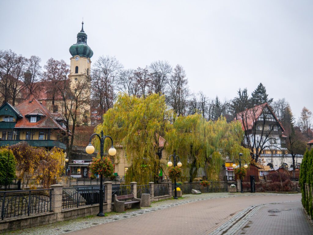 Polanica Zdrój promenada kostel