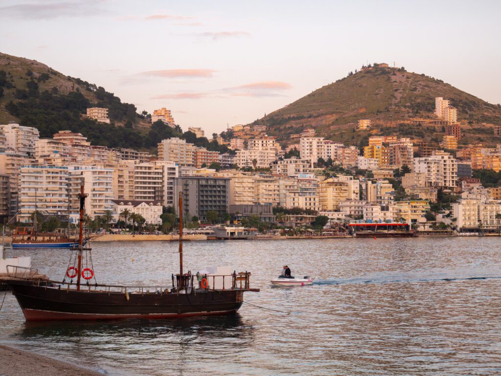 Albánie Saranda port